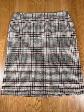 Talbots Cream and Black Wool Plaid Midi Pencil Skirt with Red Accents